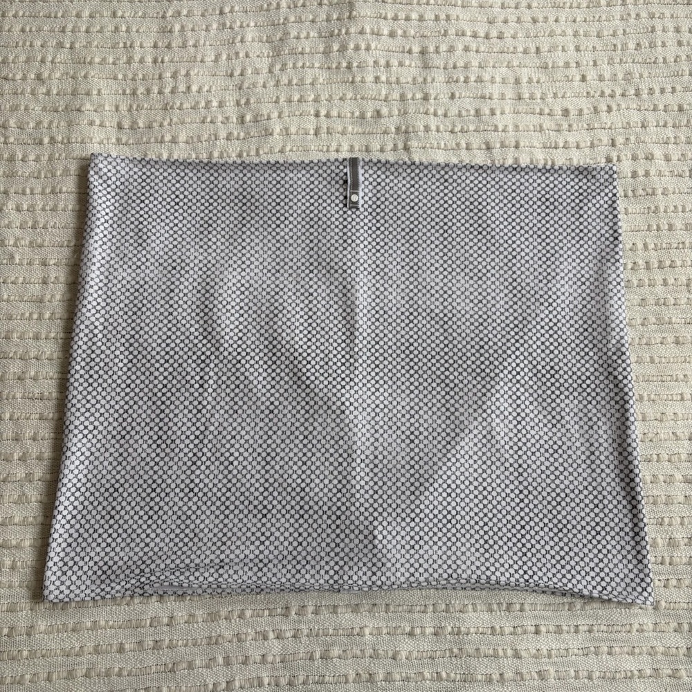 Lululemon Vinyasa Black and White Fleece Dot Scarf